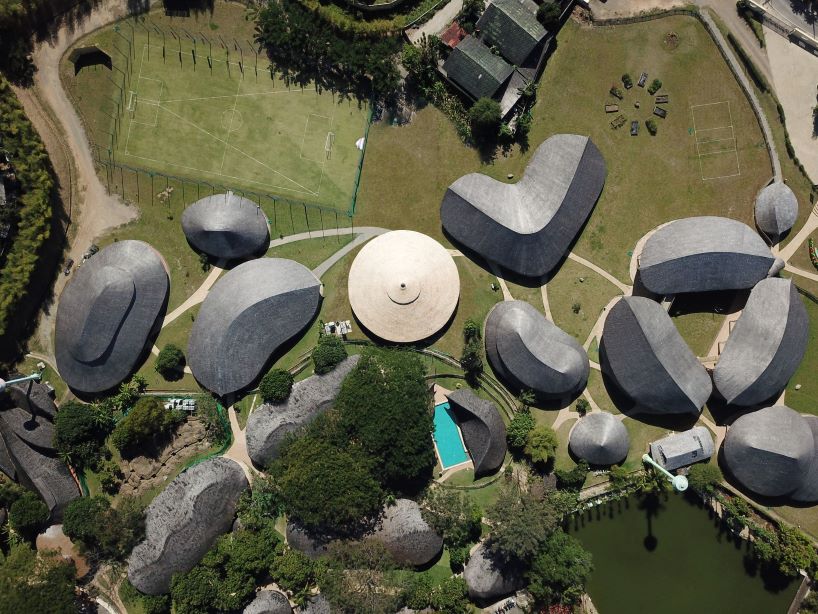 secondary school library 