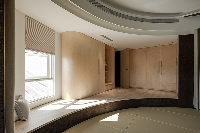 a raum stillness in motion 7