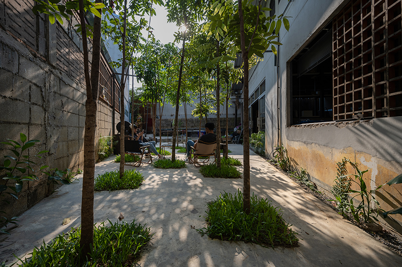 we convinced that real architecture will leaves indelible trace in our minds by only elementary architectural action 5