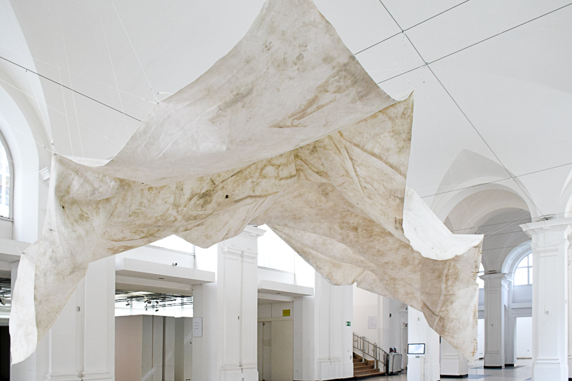 the invisible mountain 9