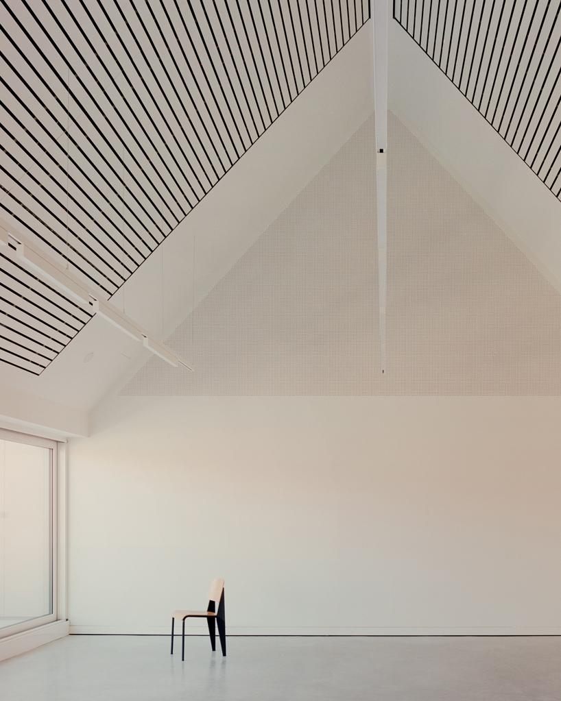 atelier ST + gesellschaft von architekten complete göttingen art gallery designboom