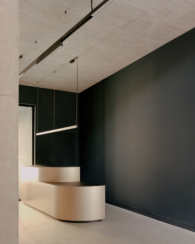 atelier ST + gesellschaft von architekten complete göttingen art gallery designboom