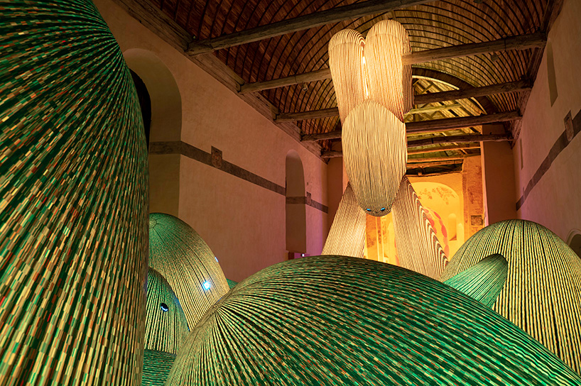 giant inflatable characters leads visitors along contemplative journey in installation by ENESS