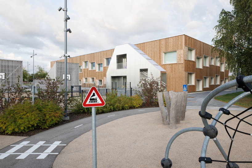 MADE arhitekti's timber kindergarten in latvia is the baltic states’ first public passive house building