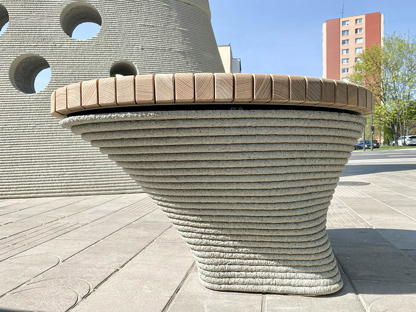 3dcp bus stop in bratislava 12