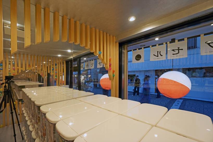 onari capsule capsule toy shop in japan 3