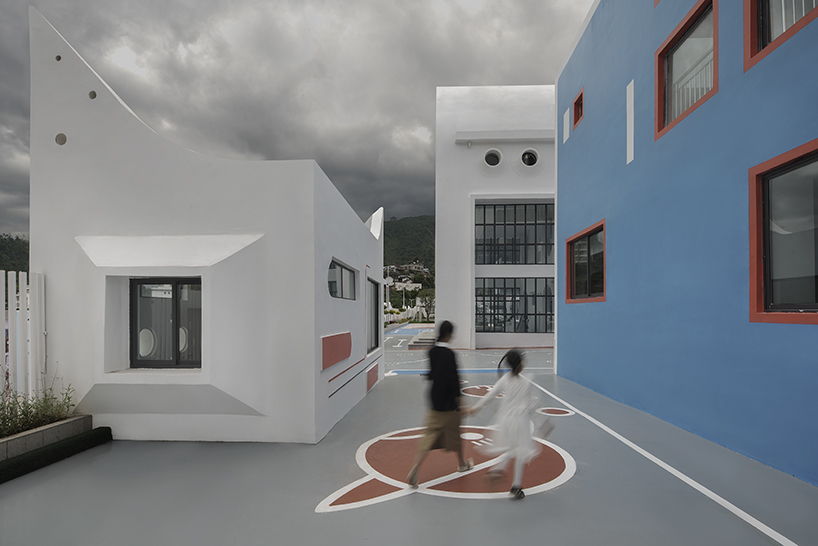 explorer kindergarten space capsule at daliang mountain dika architectural design center 5