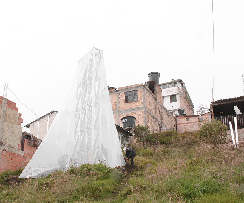 alsar atelier's community-built fog catcher promotes eco-friendly urban agriculture in colombia