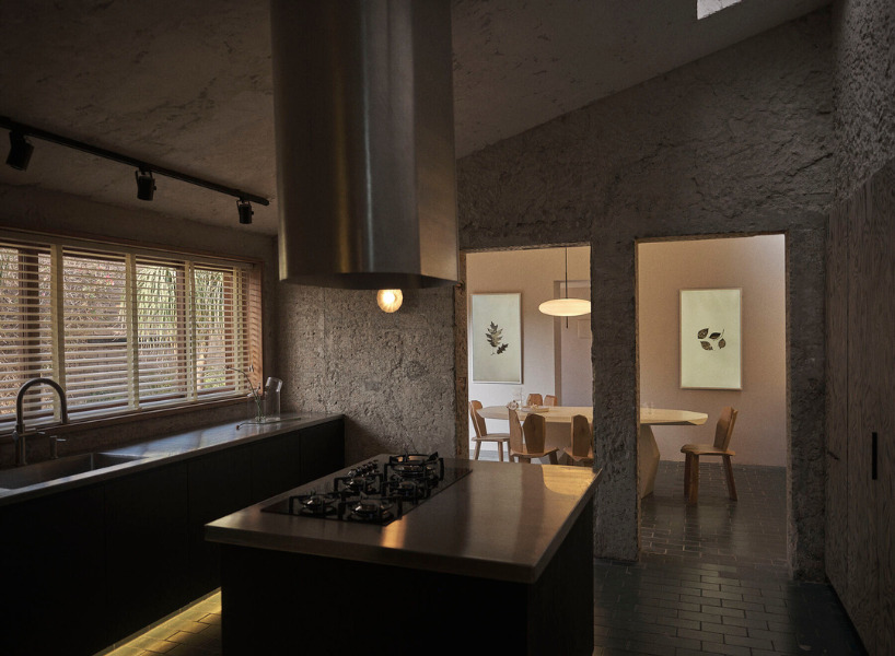 this peruvian home by augusta pastor and santiago roose weaves oases + sculptural fauna micro-ecosystems in tranquil garden