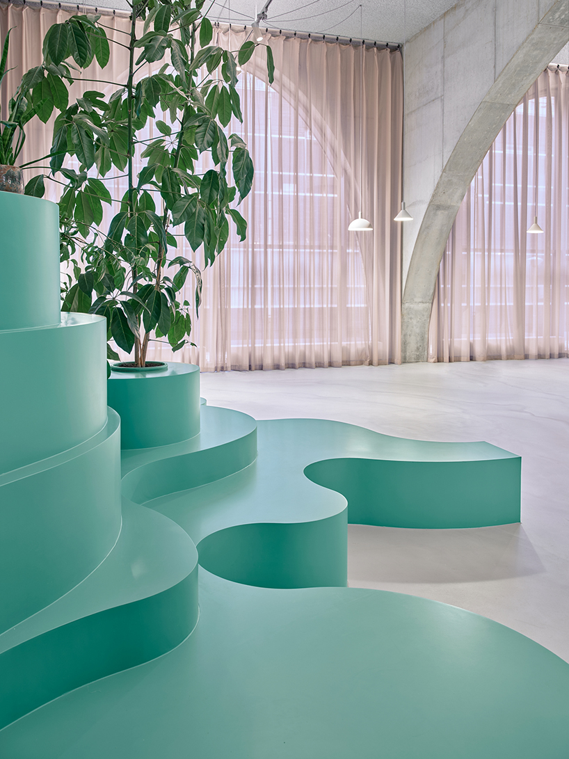 studioninedots' flexible pavilions spark creativity + interaction in amsterdam workplace