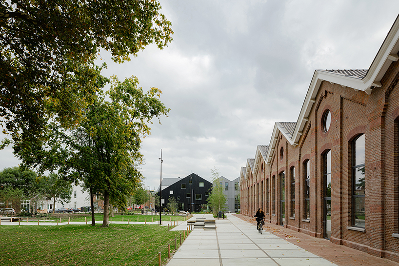 steel curtain in utrecht