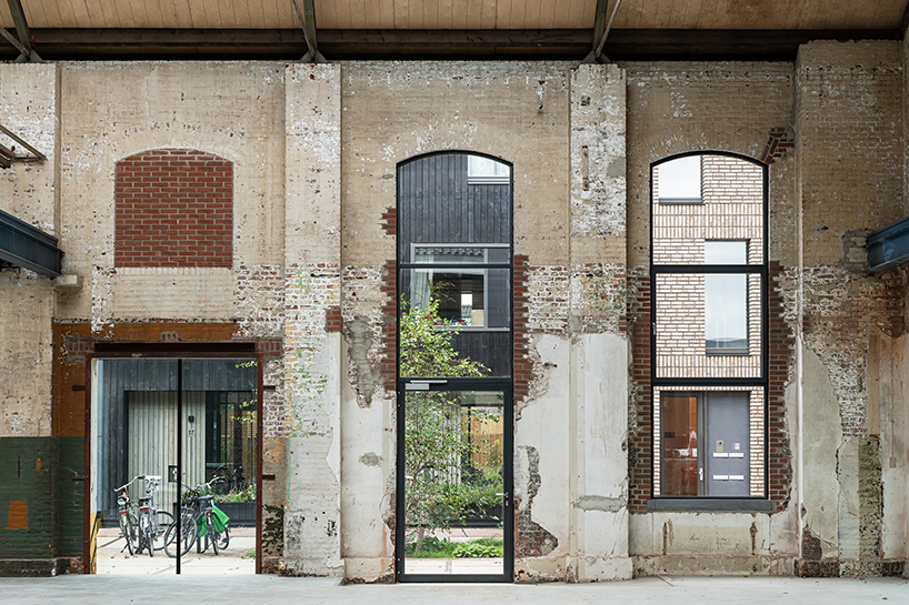 steel curtain in utrecht