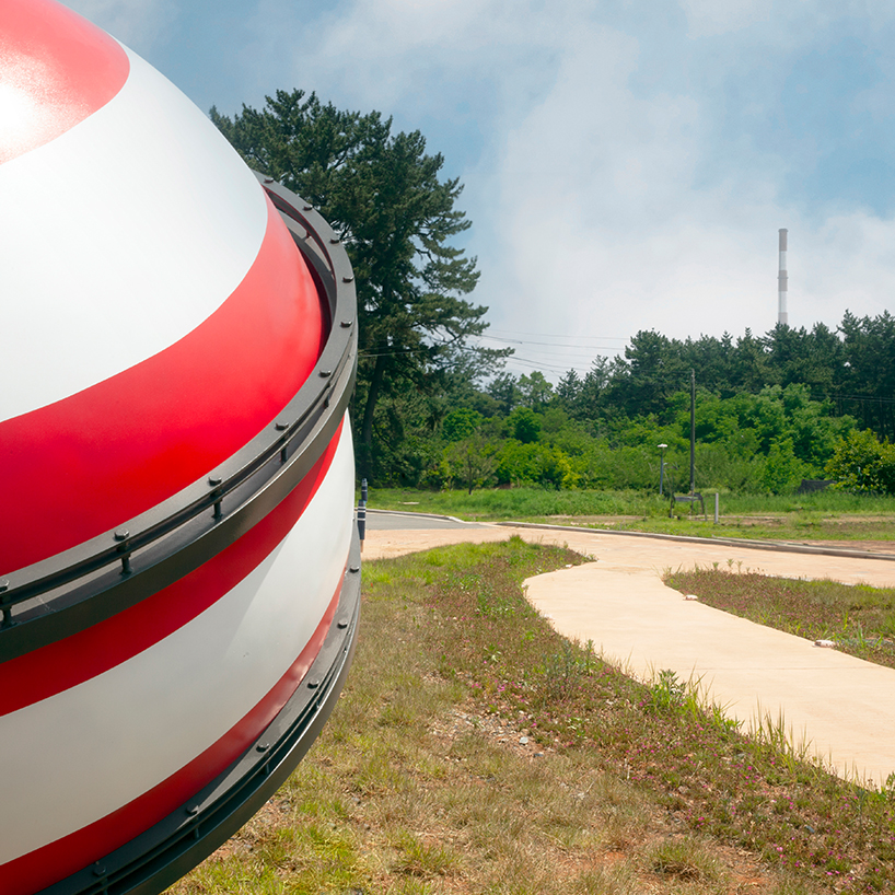 the roaming chimney 4