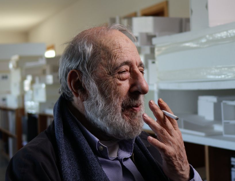 siza is an immersive documentary through the mind of pritzker architecture prizewinner alvaro siza vieira 3