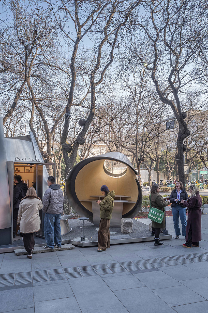 reflective steel volumes reinterpret the pour-over dripper for kurasu’s beijing pop-up pavilion - 3