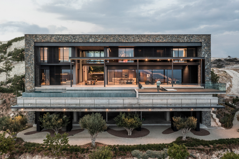 private residence by uds architects a modern interpretation of mediterranean architecture 10