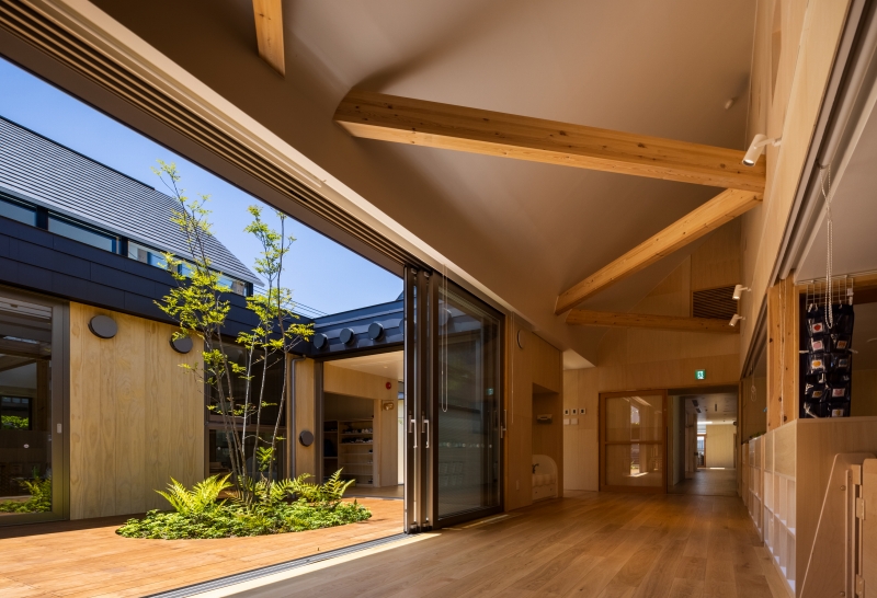 five wooden house-shaped volumes compose himawari nursery school in tokyo - 3