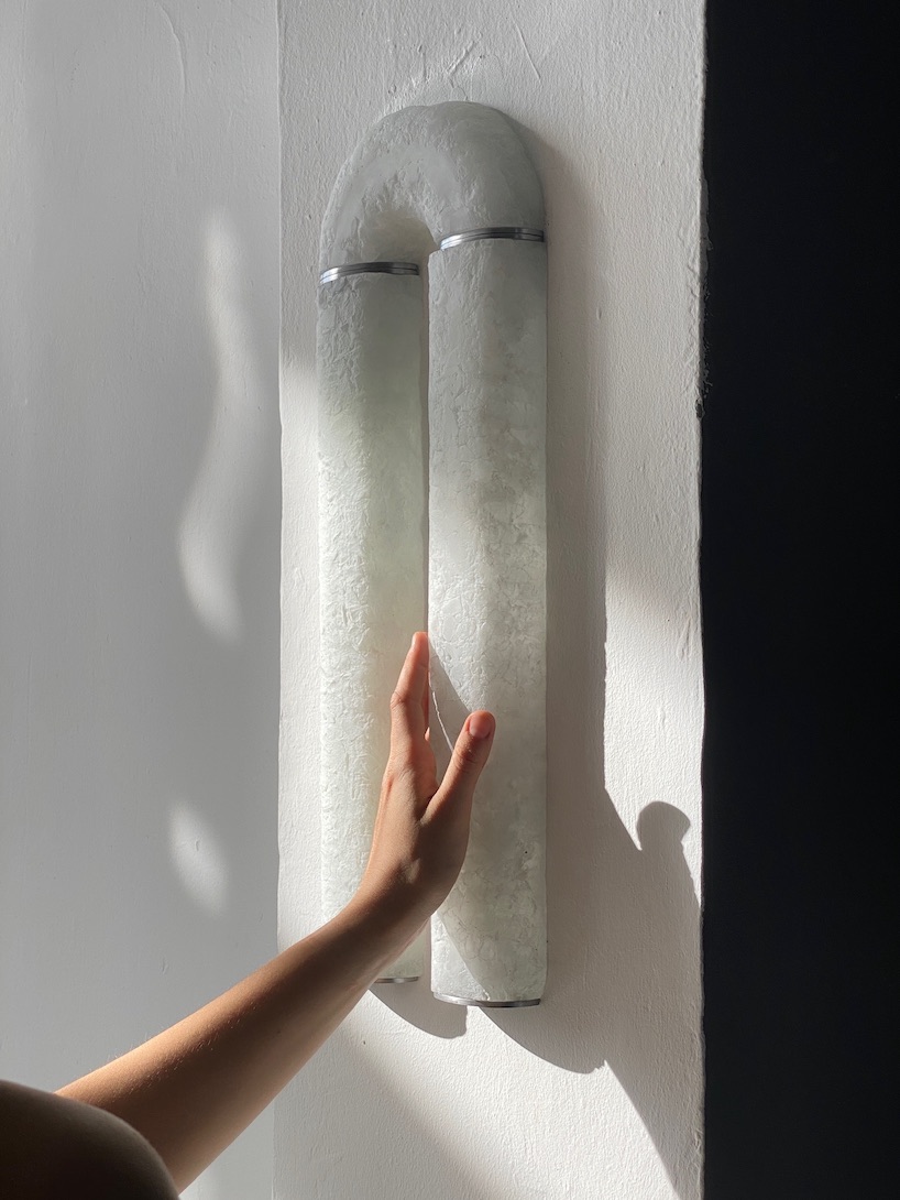 fresh.glass upcycles discarded glass chips into frosty modular lamps