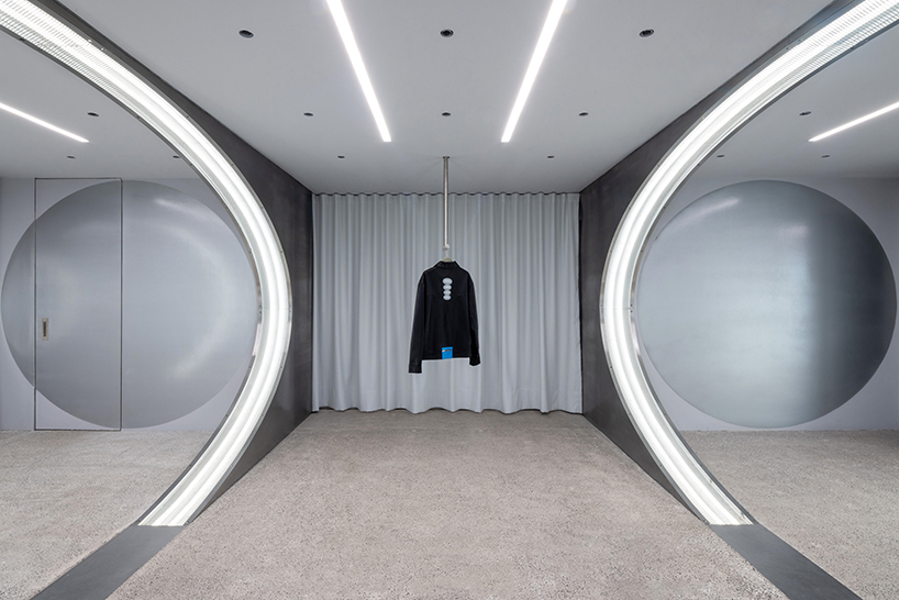 sala hars envisions apparel store in mexico as 'industrial bunker' with overlapping forms