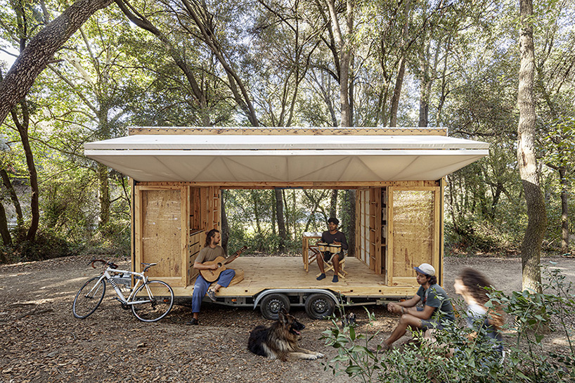 希少SELF-SUFFICIENT HOUSING IAAC 建築 洋書 - IAAC Buildings 