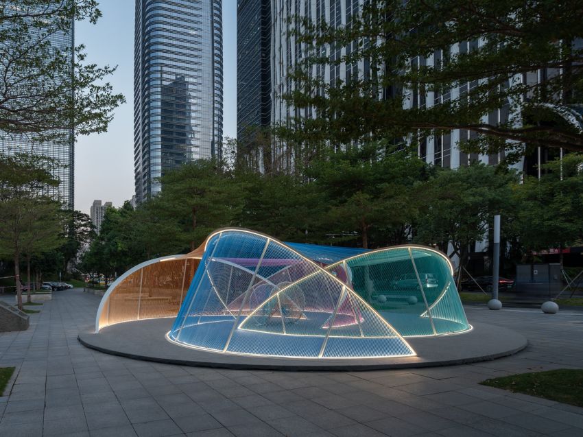 MARS studio's isle of light weaves an urban island of shifting light and color in shenzhen