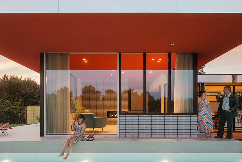 vens vanbelle reshapes painter's former home through de stijl aesthetics and primary colors - 8