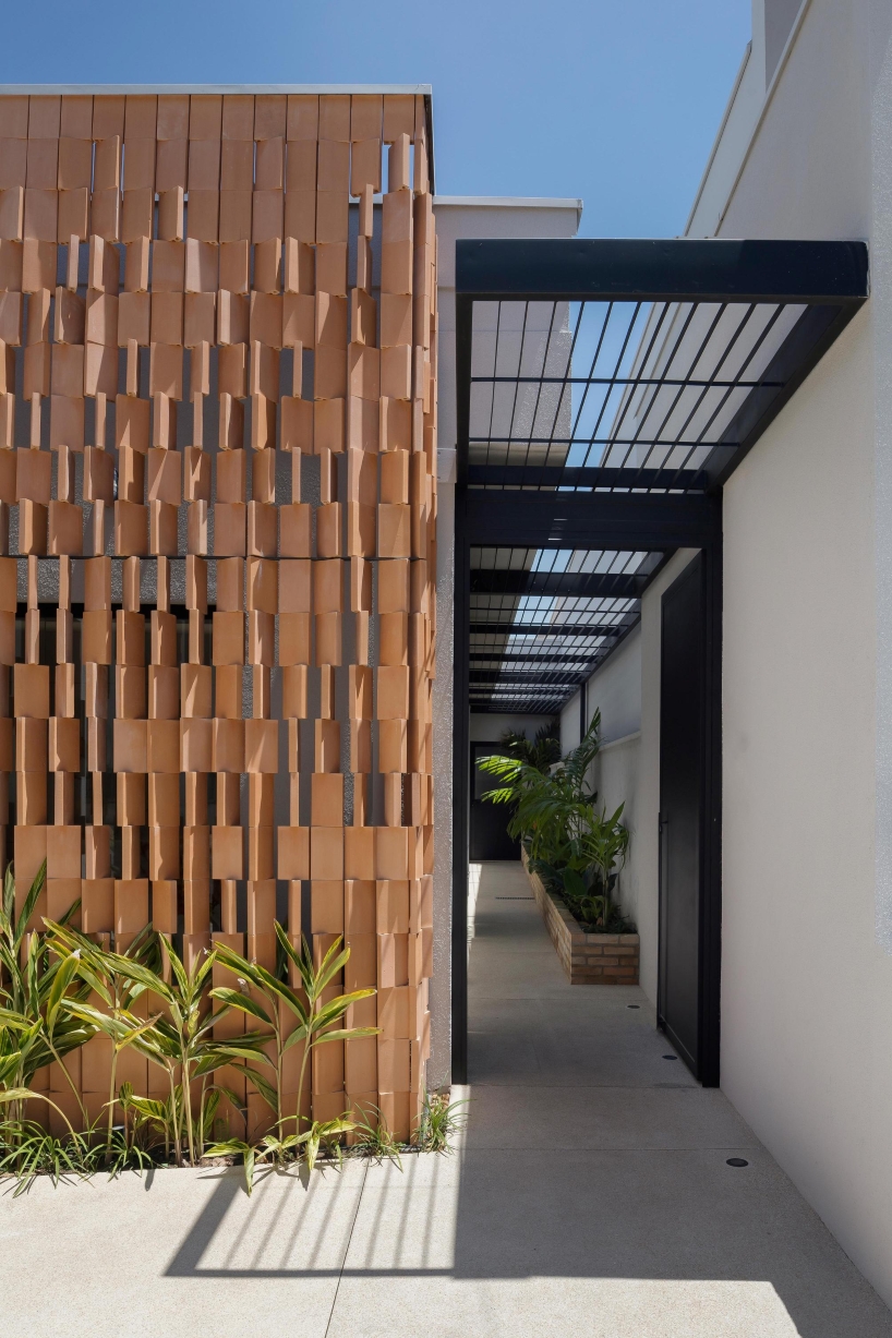 otus clinic turns a modest renovation into a powerful architectural gesture 4