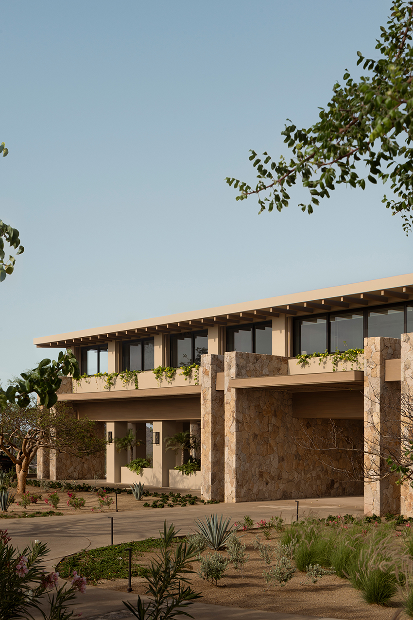 canyon market offices 11