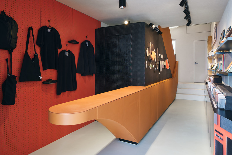 sculpted volumes for plotter tokyo flagship shop by angel estevez met 6