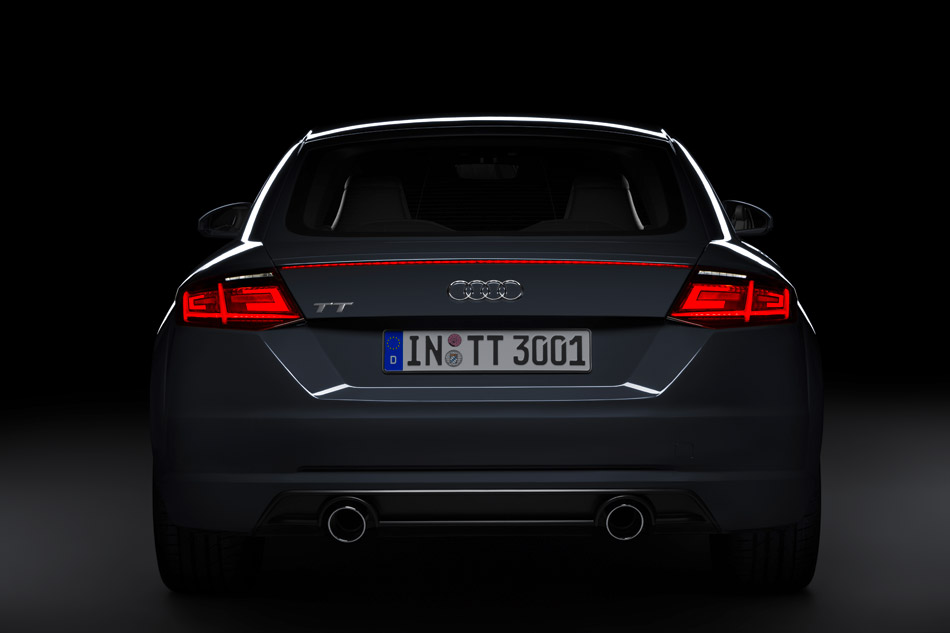 behind the scenes: AUDI TT time travel