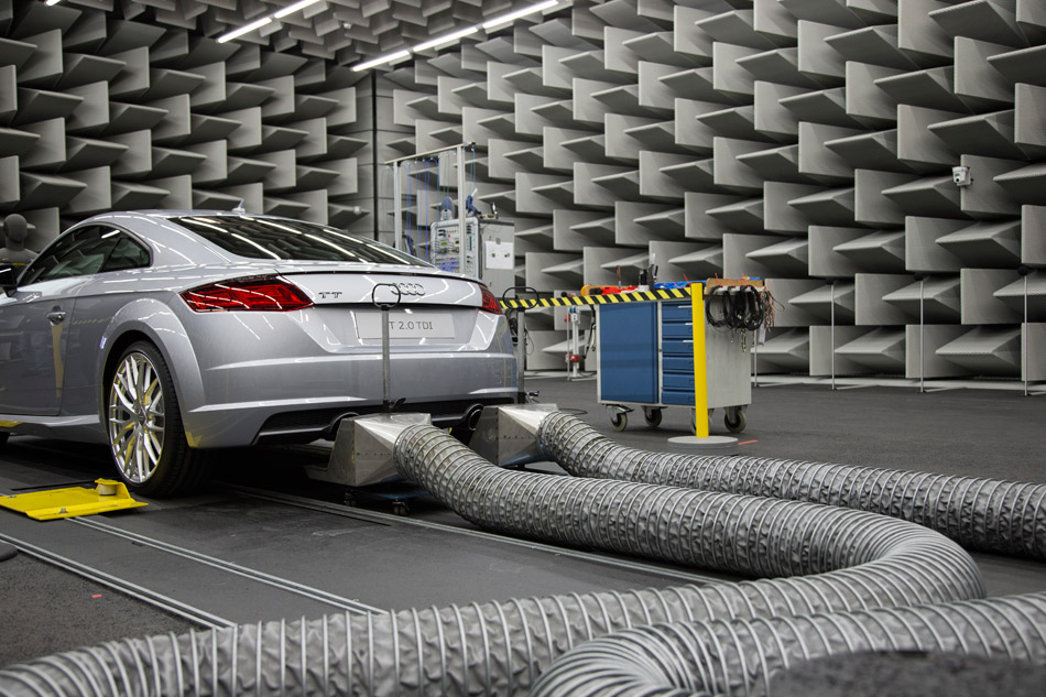 behind the scenes: AUDI TT time travel