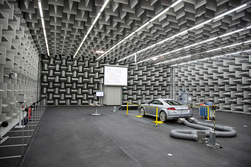 behind the scenes: AUDI TT time travel