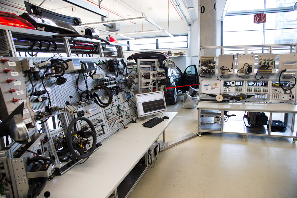 behind the scenes: AUDI TT time travel