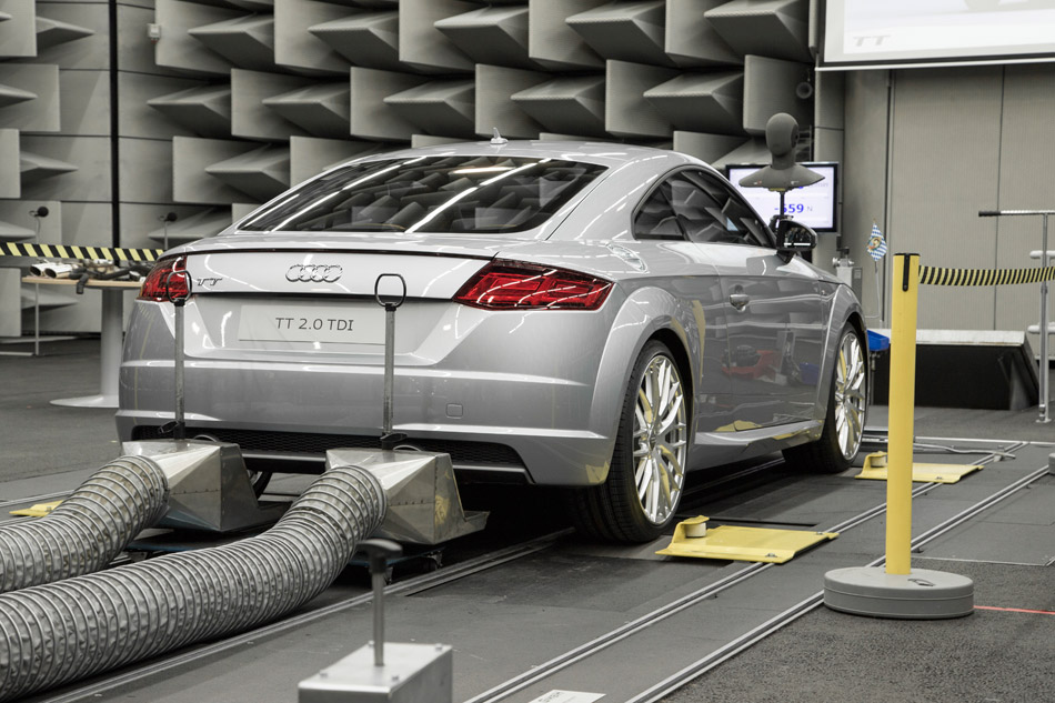 behind the scenes: AUDI TT time travel