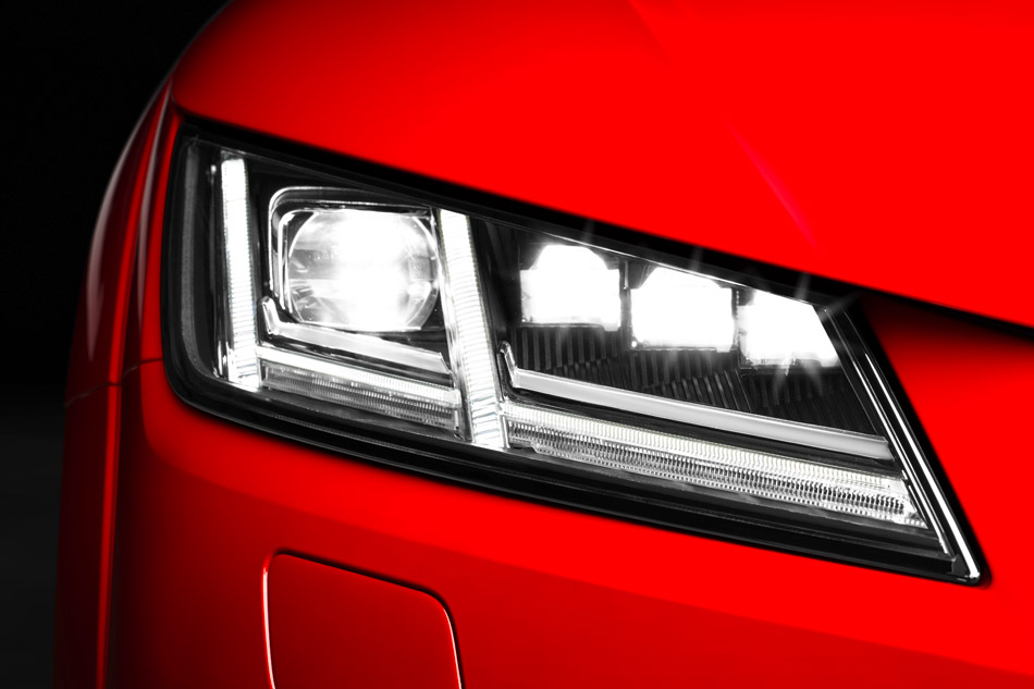 behind the scenes: AUDI TT time travel