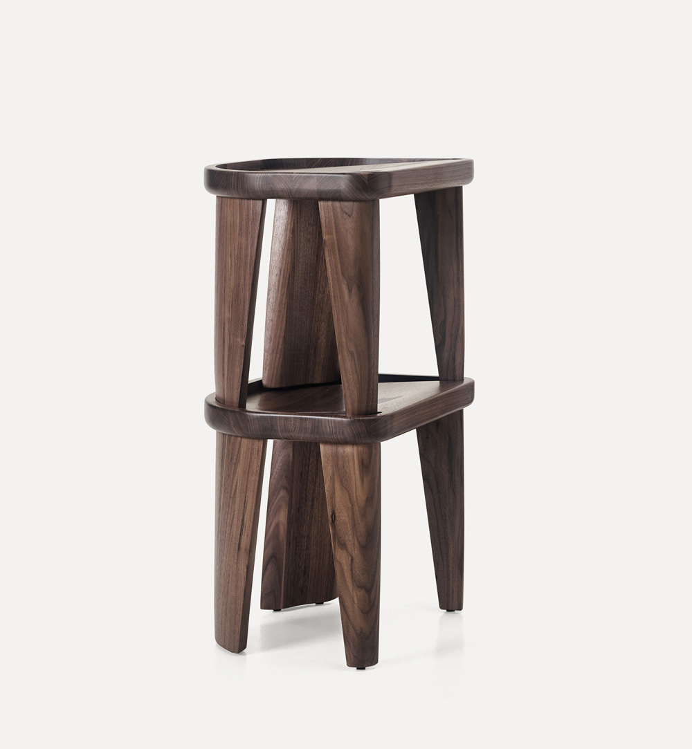bassamfellows-brutus-chair-plays-on-modernist-architecture-brutalism-designboom-3