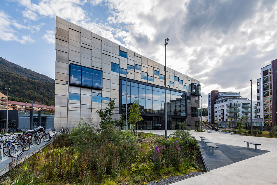snohetta-faculty-of-fine-art-music-design-bergen-norway-designboom-22