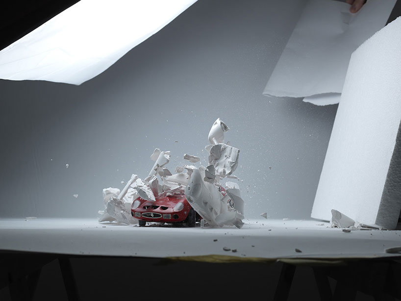 fabian-oefner-explodes-views-of-classic-sports-cars-designboom-08