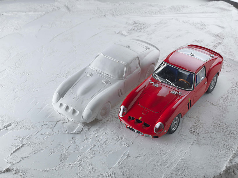 fabian-oefner-explodes-views-of-classic-sports-cars-designboom-09
