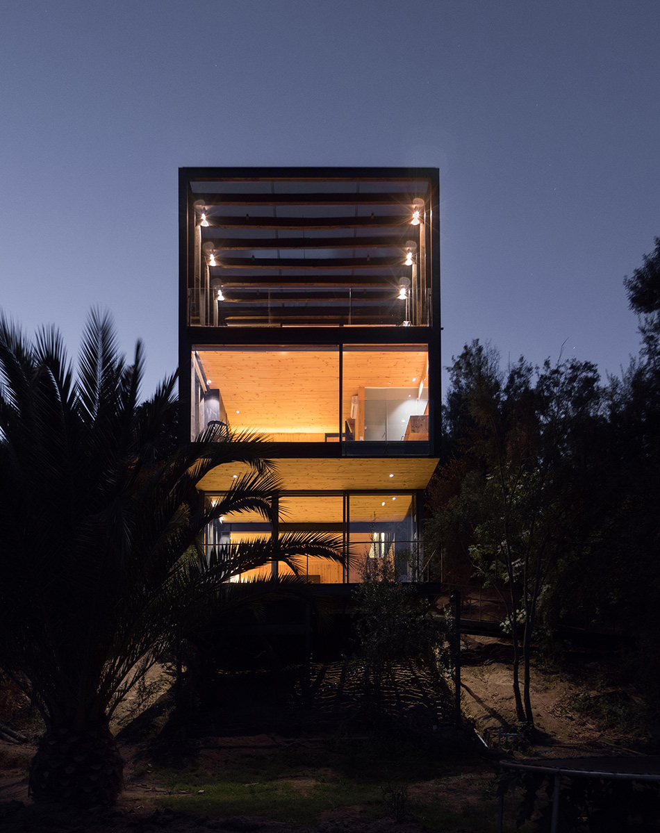 hsu-rudolphy slope house rapel lake chile designboom