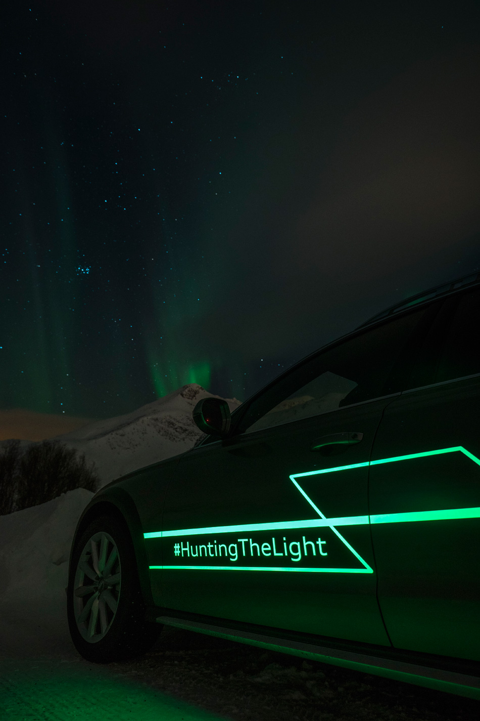 AUDI-hunting-the-light-designboomg20