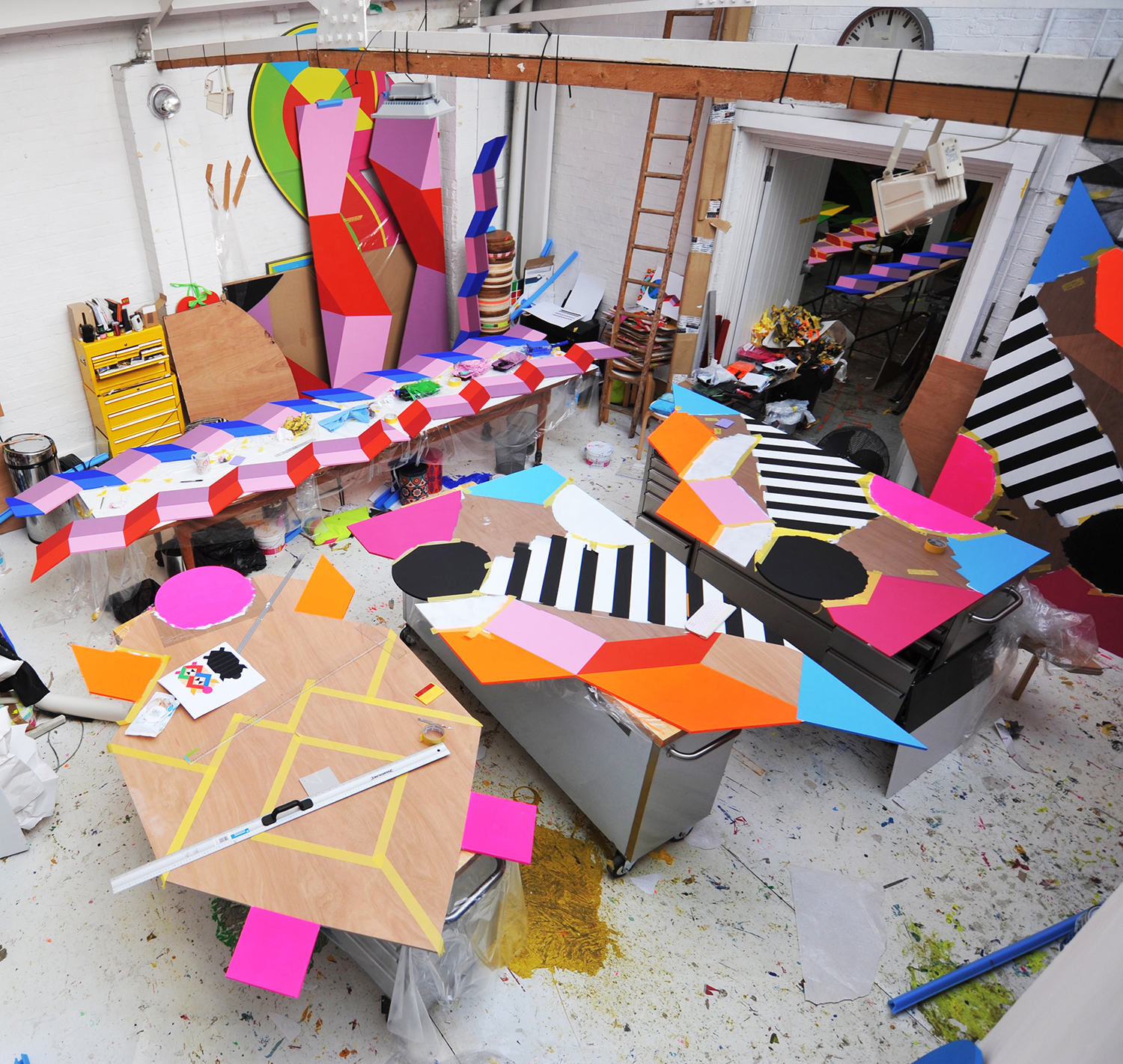 morag-myerscough-luke-morgan-peace-and-joy-designboom-gallery2