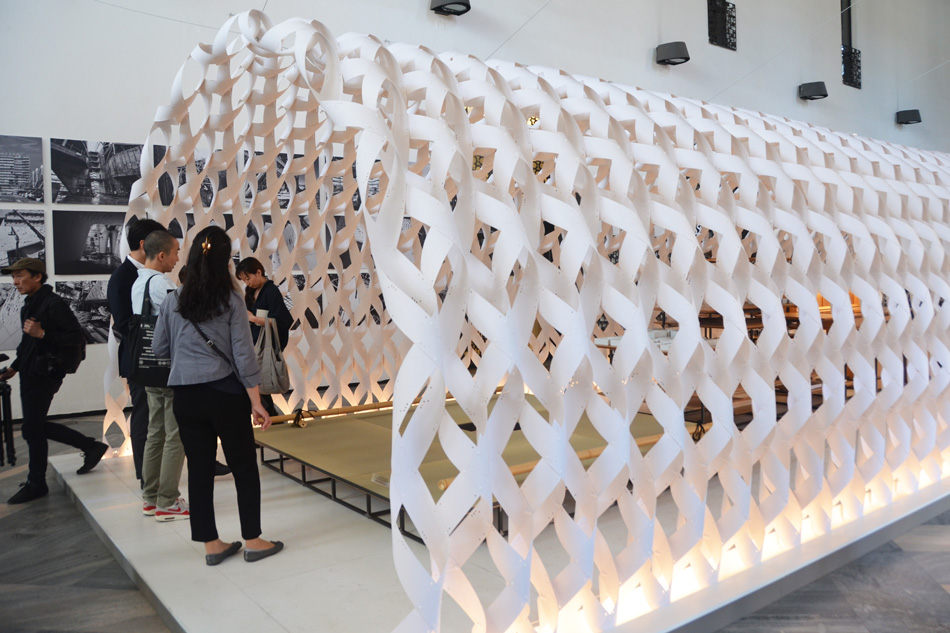 kengo kuma irori kitchenhouse milan design week designboom