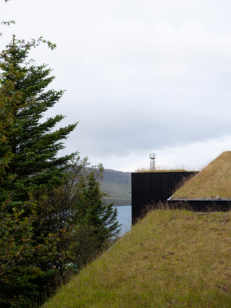 KRADS holiday home lake iceland designboom