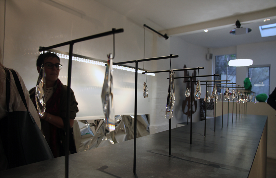 fredrikson-stallard-swarovski-glaciarium-designboomg05