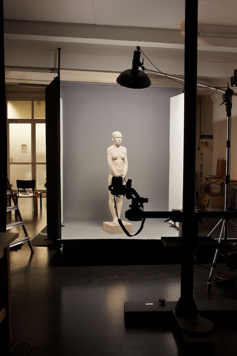 mario-dilitz-wooden-sculptures-designboom-13