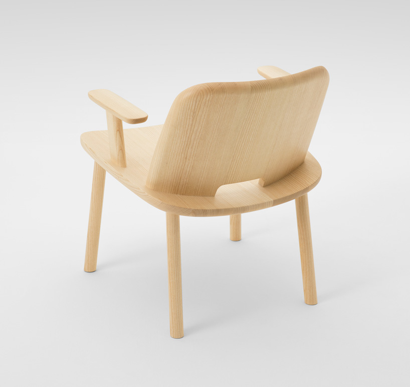 naoto-fukasawa-jasper-morrison-maruni-wooden-chairs-designboom-10