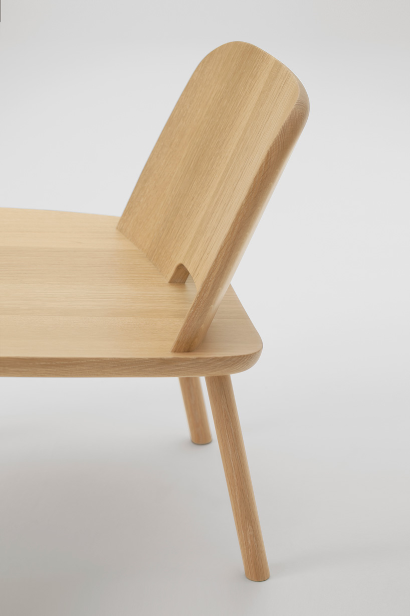 naoto-fukasawa-jasper-morrison-maruni-wooden-chairs-designboom-12
