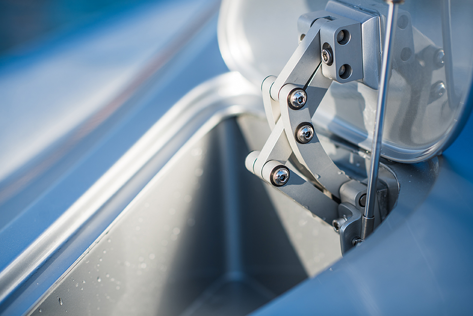 mercedes-benz-arrow460-granturismo-designboom-gallery05
