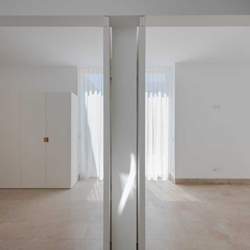nelson-resende-house-renovation-ovar-designboom-16